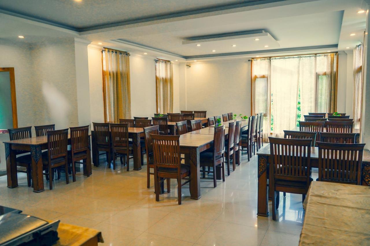 מנאלי Hotel Akash Regency מראה חיצוני תמונה