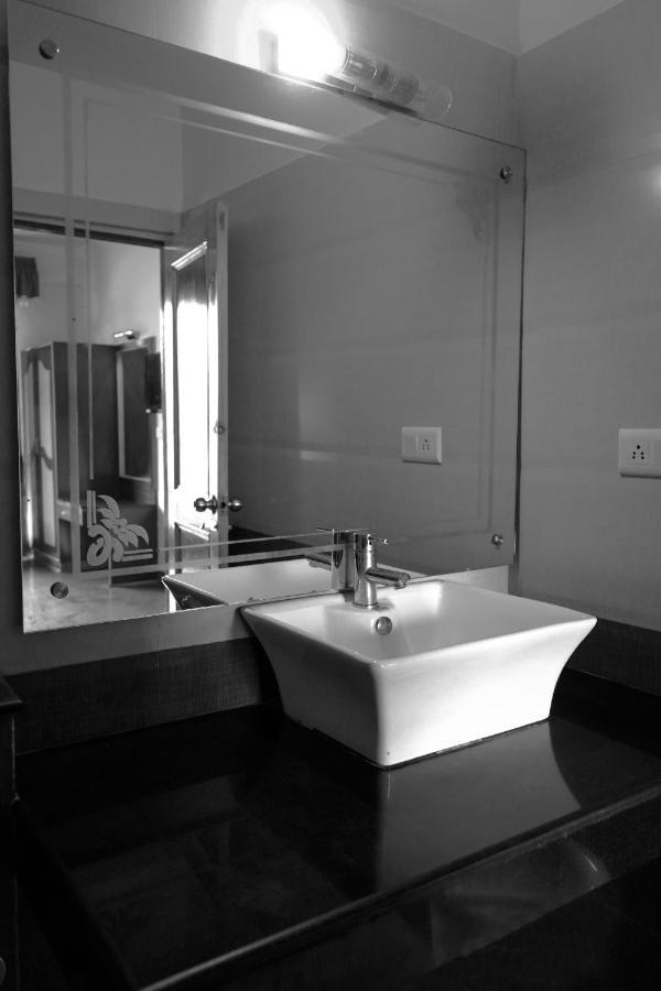 מנאלי Hotel Akash Regency מראה חיצוני תמונה