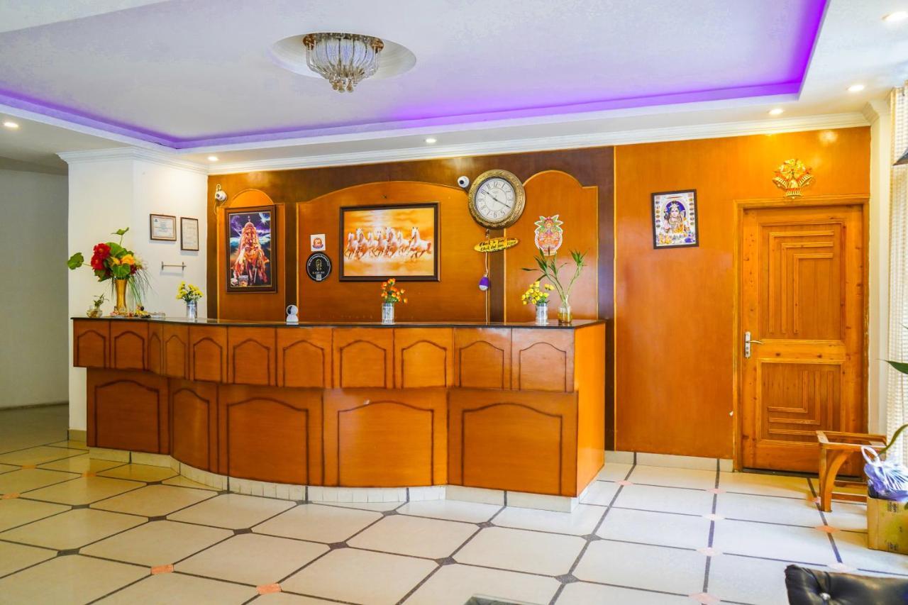 מנאלי Hotel Akash Regency מראה חיצוני תמונה