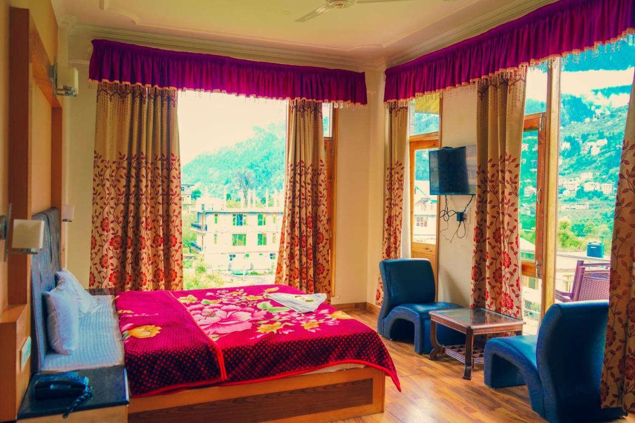 מנאלי Hotel Akash Regency מראה חיצוני תמונה
