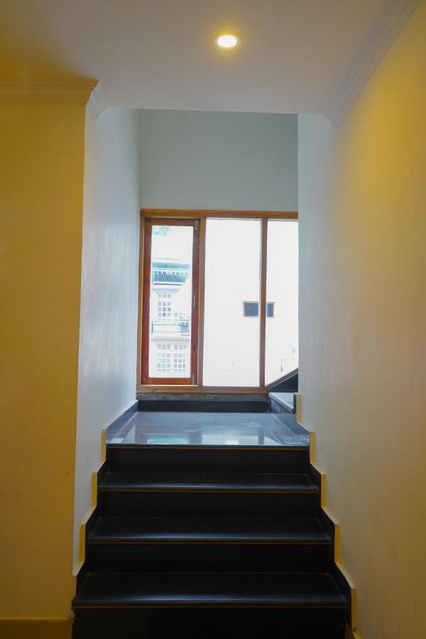 מנאלי Hotel Akash Regency מראה חיצוני תמונה